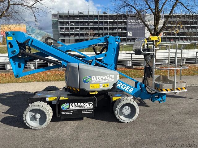 Articulating boom Genie Z33/18