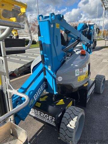 Articulating boom Genie Z33/18