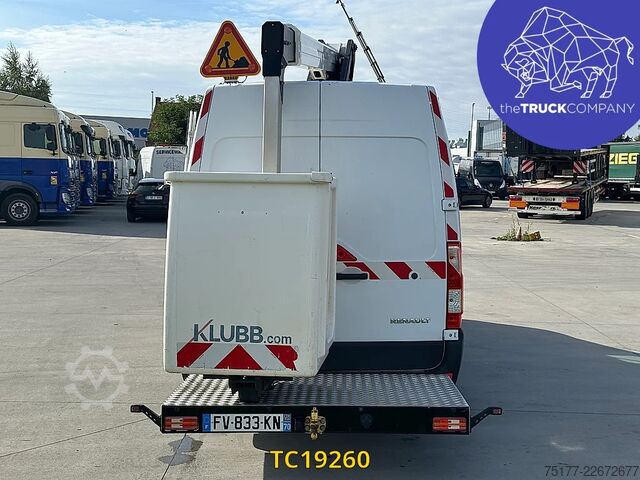 Plataforma elevatória Renault Master