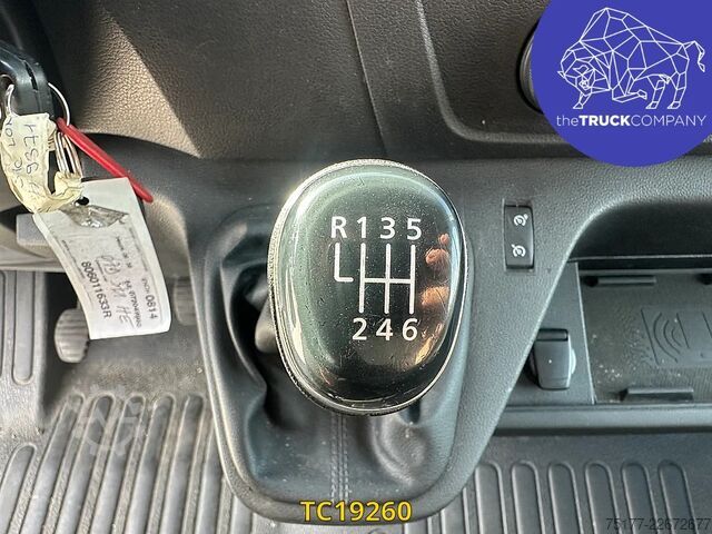 Platforma de ridicare Renault Master