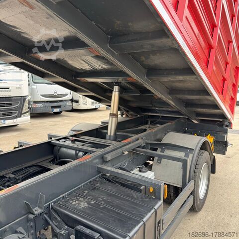 Traktör Iveco EuroCargo 75e17