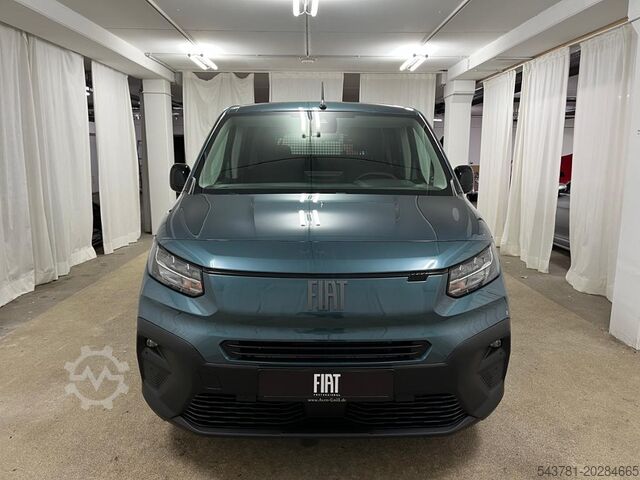 Minibus FIAT Doblo Kombi L2 Automatik Navi RüKa CarPlay 5Sitz