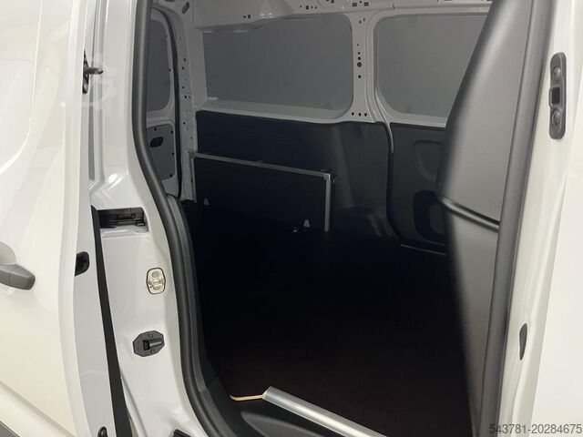 Kleinbus FIAT Doblo L2 Heavy Automatik RüKa CarPlay Allwetter