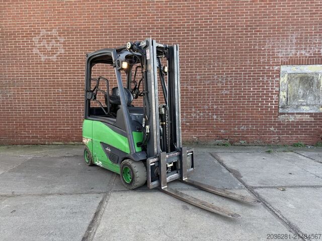 Elektrische vorkheftruck met 4 wielen Linde E20PH-02