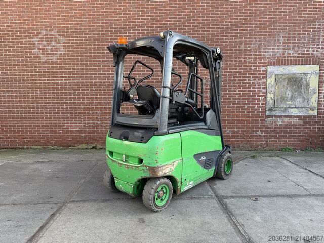 Elektrische vorkheftruck met 4 wielen Linde E20PH-02