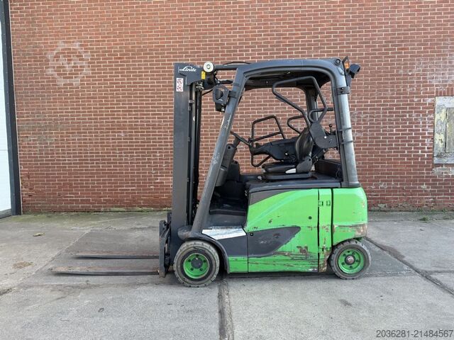 Elektrische vorkheftruck met 4 wielen Linde E20PH-02