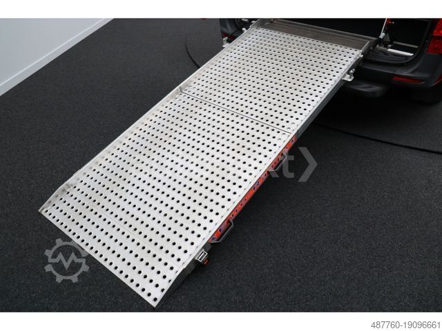 Minibuss MERCEDES-BENZ Sprinter 214 Tourer Aut. *Rollstuhl-Rampe* (1044