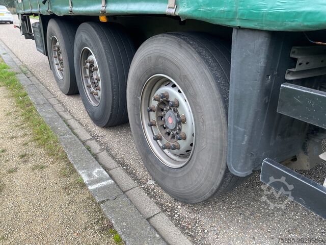 Schuifzeilen Schmitz SCS 24/L - 13.62 E B (S01) Kooiaap / SAF Axle /...