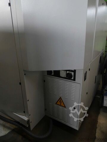 Mikron - 3-assige universele freesmachine Mikron UM600