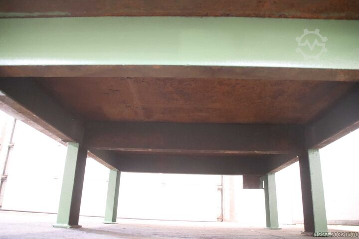Piastra di serraggio unbekannt 2400 x 2100 mm
