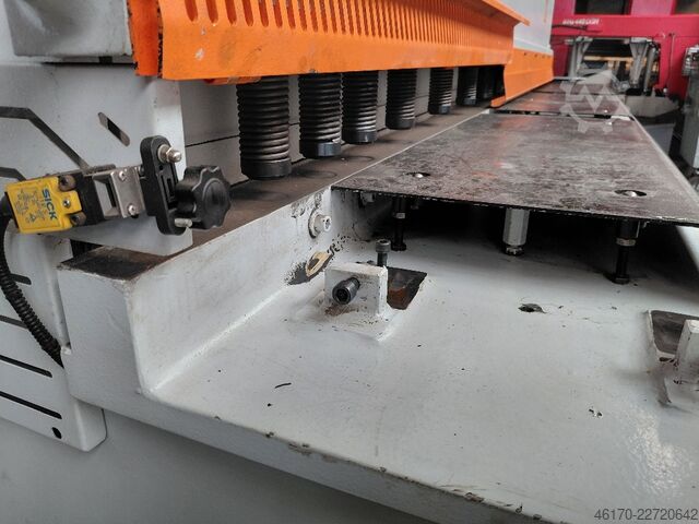 Hidraulikus guillotine olló Ermak CNC HVR 3106