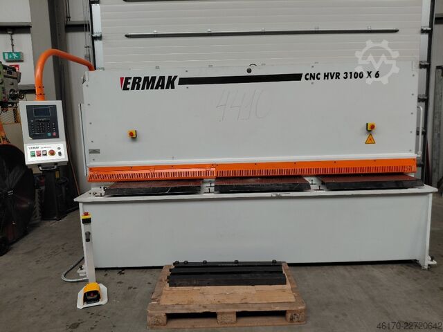 Hidraulikus guillotine olló Ermak CNC HVR 3106