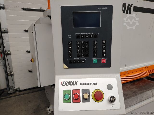 Hidraulikus guillotine olló Ermak CNC HVR 3106
