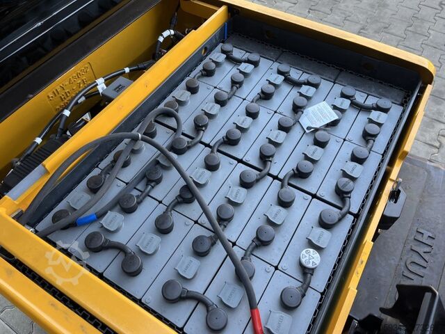 Elektrikli 3 tekerlekli forklift Hyundai 20BT-9U