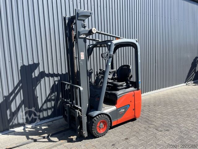 Elektrikli 3 tekerlekli forklift Linde E12-02