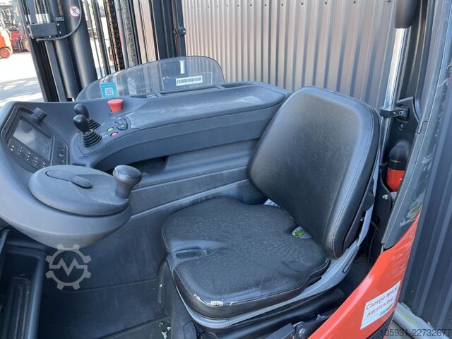 Reach truck Linde R14-01