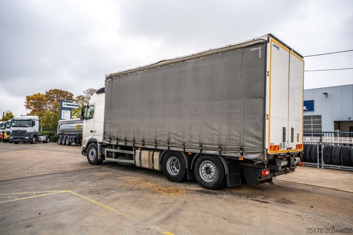 Dekzeil VOLVO FH 13 460 -6x2 ( +E64419=AANHANGER)