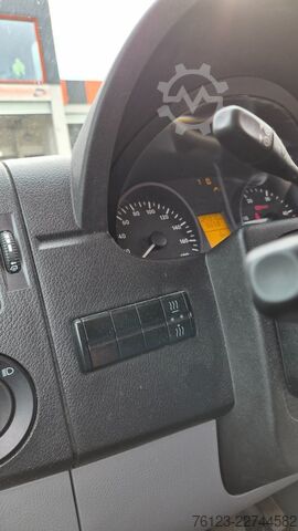 Minibusz MERCEDES-BENZ Sprinter 516, Daily, Crafter