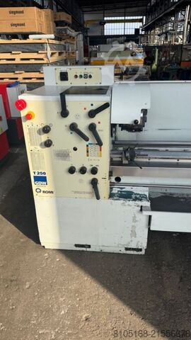 Leit- und Zugspindeldrehmaschine GDW Romi T 250