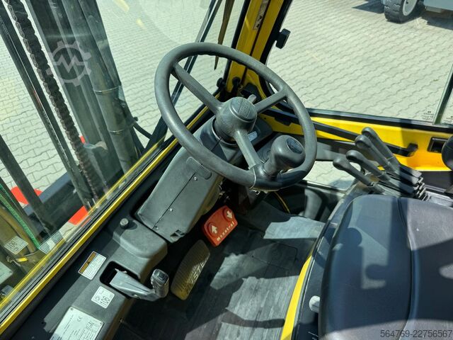 Gaffeltruck Hyster H 5.5 XM // Full cabin // Only 6135 hour