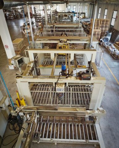 Boor-, frees- en deuvelplaatsingscentrum BIESSE FTT + FTT + FHT