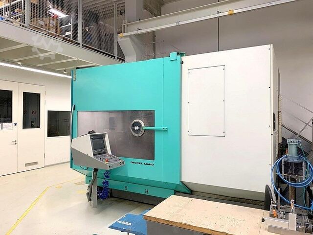 Vertical machining center Deckel Maho DMU 125 T
