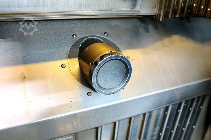 CNC svarv- och fräscenter SPINNER TD 42 Triplex