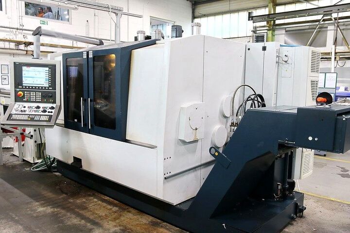 CNC svarv- och fräscenter SPINNER TD 42 Triplex
