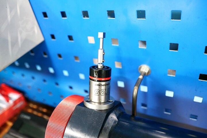 CNC svarv- och fräscenter SPINNER TD 42 Triplex