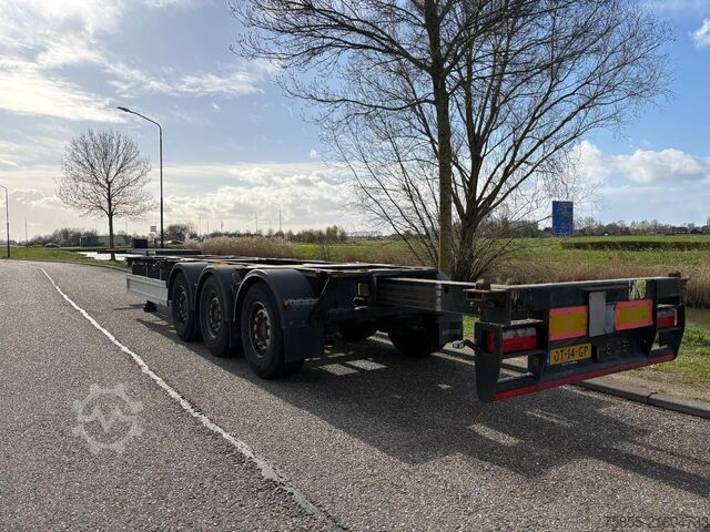 Container transport Renders 3AFCST08 Multichassis / Extendable / SAF Axles ...