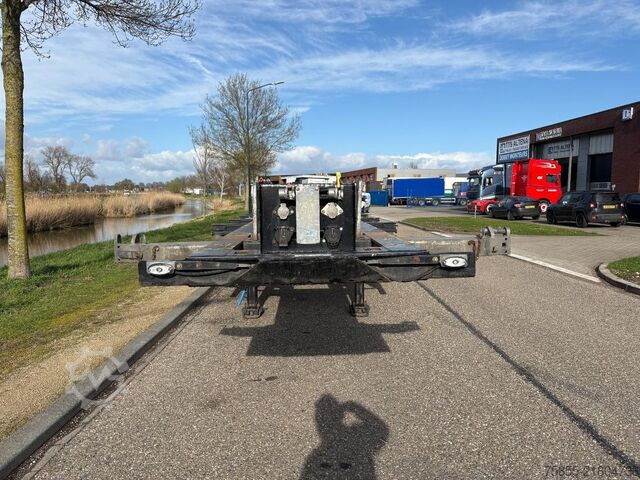 Container transport Renders 3AFCST08 Multichassis / Extendable / SAF Axles ...