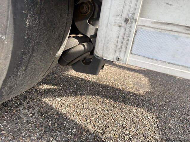 Container transport Renders 3AFCST08 Multichassis / Extendable / SAF Axles ...