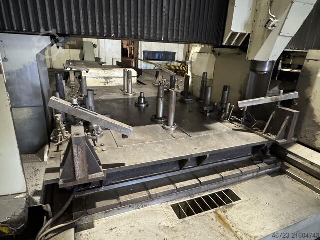 Vertical machining center Unisign UNIPORT 6
