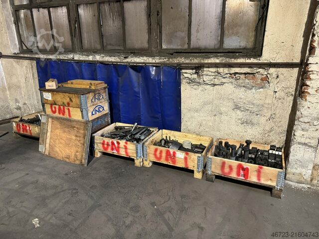 Vertical machining center Unisign UNIPORT 6