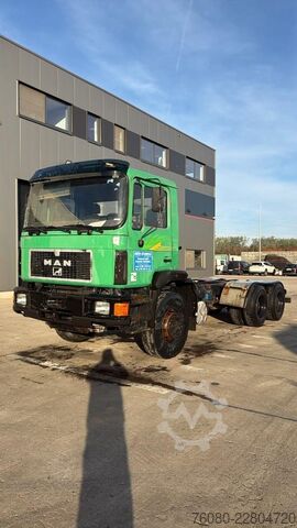 Châssis cabine MAN 26.272 (MANUAL PUMP / POMPE MANUELLE / LAMES / ...