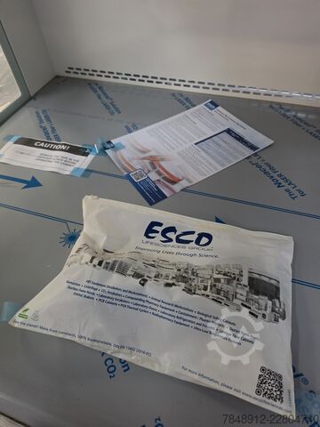 Laminar Flow Kast ESCO Airstream Gen 3 LVG-3AG-F8