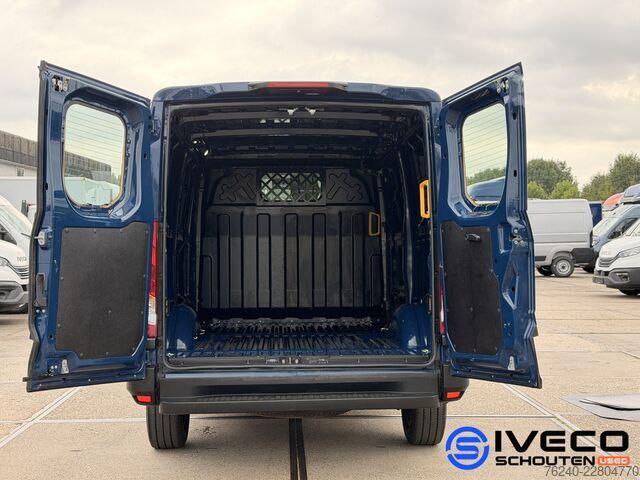Iveco Daily 35S16V 2.3L 160CV | L2H2 passo 3520 mm | Cambio manuale | Cruise control adattivo | Tele Iveco Daily 35S16V 2.3L 160pk | L2H2 W3520 | Handgesc...