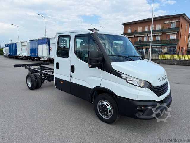 6-personers stel Iveco daily 35c14