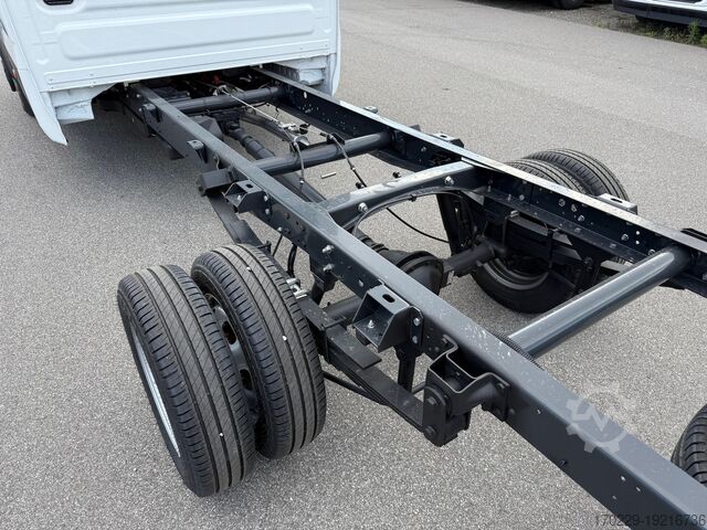 6-personers stel Iveco daily 35c14