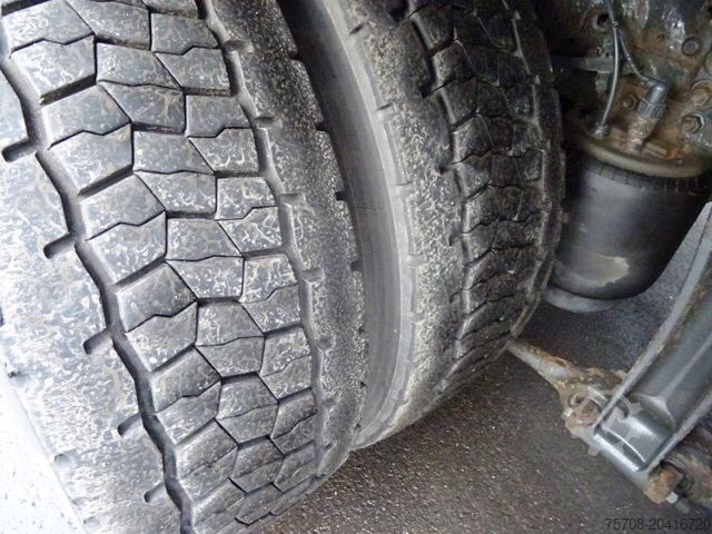 LKW mit Getränkeaufbau IVECO 260 S 42*kpl. Zug*2x LBW*Lift/Lenk*Ret.*38 Pal.