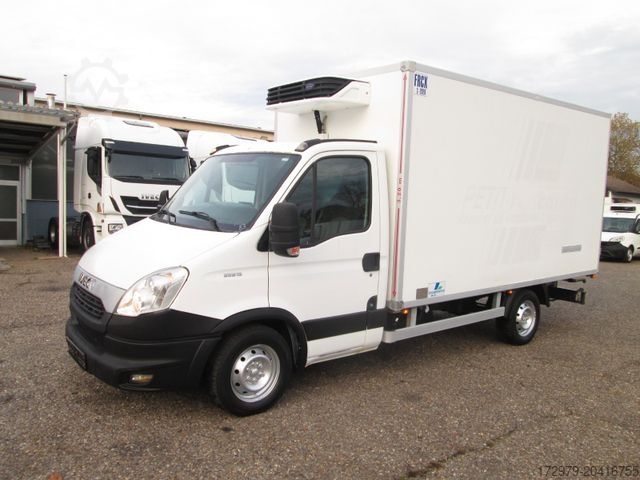 Fourgon isotherme frigorifique IVECO 35s13 *Maxi-CarrierKühlkoffer 3.85*Klima*Euro 5*