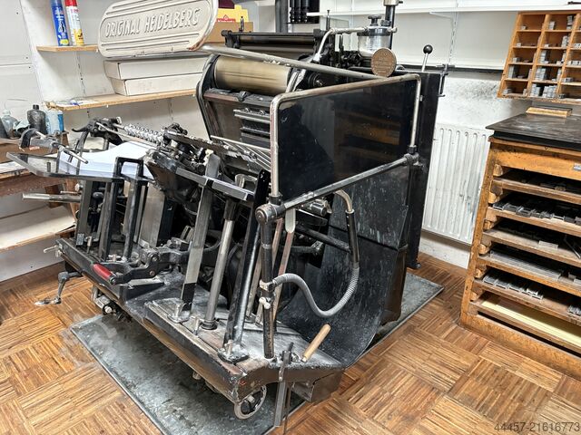 Máquina tipográfica Heidelberg GT A3