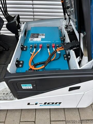 Elektryczny – 3 koła Bobcat B16NT Li-lon