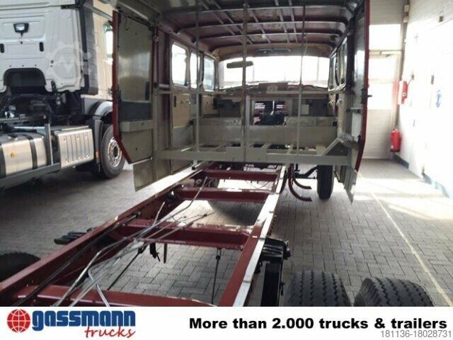 Bestelwagen autodrager Mercedes-Benz LP710/32, Autotransporter