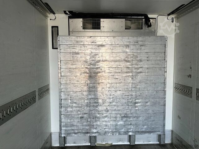Refrigerated/frozen transport Schmitz Cargobull SKO 24/L CARRIER VECTOR 1950 MT D/E / DISCBRAKE...