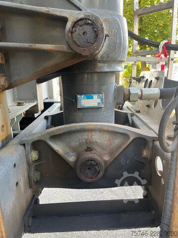 Camion de gunoi Langendorf SKA 24/30 Getreidekipper 55 m³* VOLLALU Liftachse