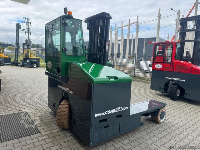 Chariot élévateur multidirectionnel Combilift C4500 /Triplex/Battery 2023 year