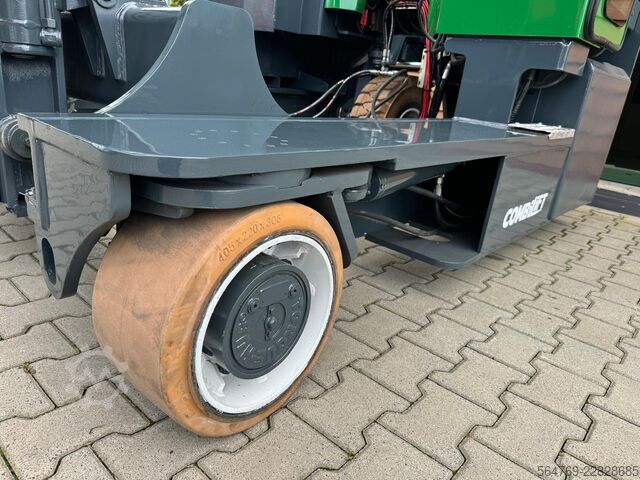 Chariot élévateur multidirectionnel Combilift C4500 /Triplex/Battery 2023 year