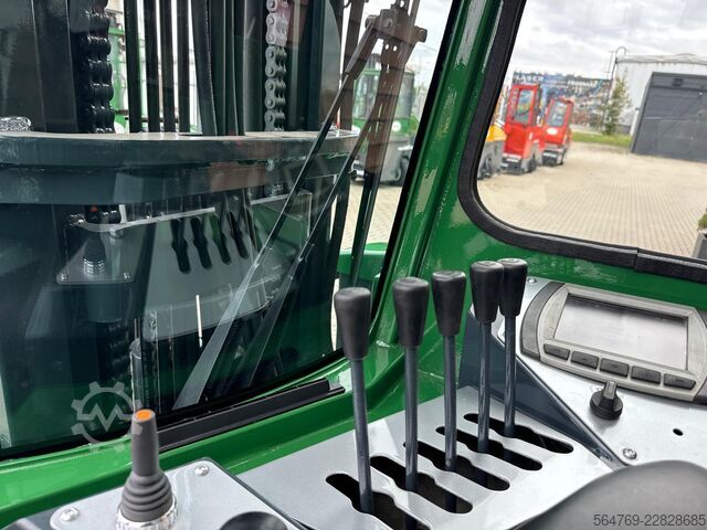 Chariot élévateur multidirectionnel Combilift C4500 /Triplex/Battery 2023 year