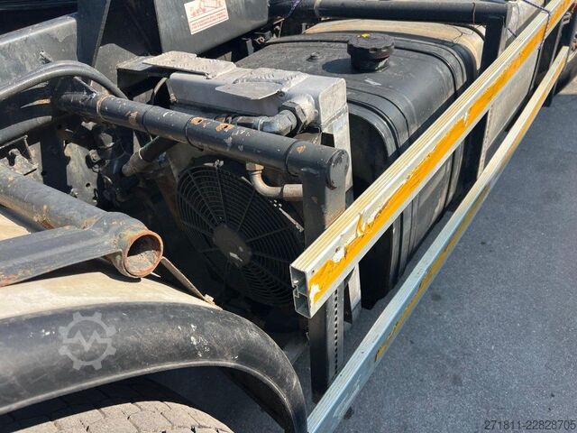 Haakarm vrachtwagen IVECO IVECO STRALIS 260S-E4 SCARRABILE